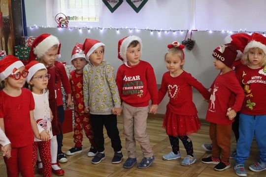 Chełm. Przedszkole nr 15 odwiedził Święty Mikołaj! [GALERIA ZDJĘĆ] 