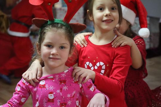 Chełm. Przedszkole nr 15 odwiedził Święty Mikołaj! [GALERIA ZDJĘĆ] 