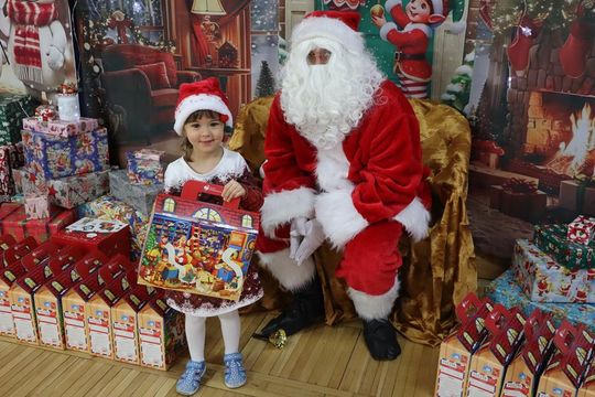 Chełm. Przedszkole nr 15 odwiedził Święty Mikołaj! [GALERIA ZDJĘĆ] 