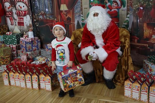 Chełm. Przedszkole nr 15 odwiedził Święty Mikołaj! [GALERIA ZDJĘĆ] 