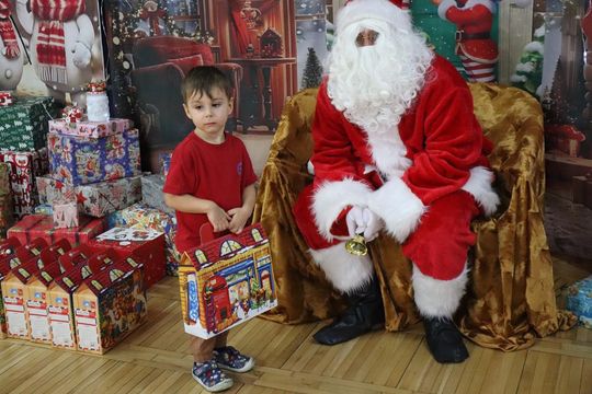 Chełm. Przedszkole nr 15 odwiedził Święty Mikołaj! [GALERIA ZDJĘĆ] 