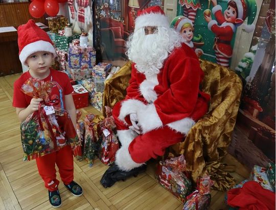 Chełm. Przedszkole nr 15 odwiedził Święty Mikołaj! [GALERIA ZDJĘĆ] 