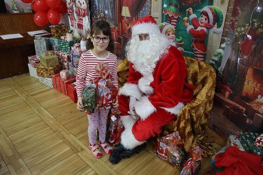 Chełm. Przedszkole nr 15 odwiedził Święty Mikołaj! [GALERIA ZDJĘĆ] 