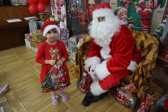 Chełm. Przedszkole nr 15 odwiedził Święty Mikołaj! [GALERIA ZDJĘĆ] 