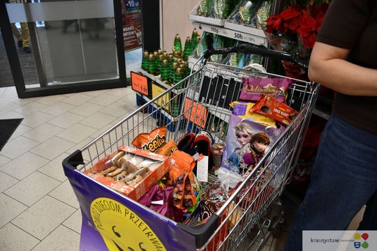 Krasnystaw. Akcja „Pomóż Dzieciom Przetrwać Zimę” [GALERIA ZDJĘĆ] 