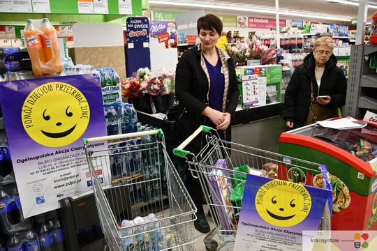 Krasnystaw. Akcja „Pomóż Dzieciom Przetrwać Zimę” [GALERIA ZDJĘĆ] 