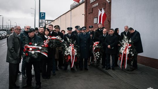 Chełm uczcił ofiary stanu wojennego. Uroczystości w 44. rocznicę wydarzeń z 1981 roku [GALERIA ZDJĘĆ]