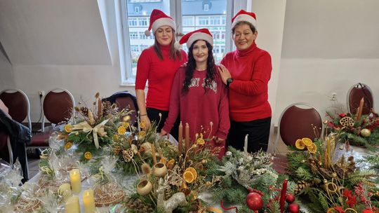 Jarmark Świąteczny i festiwal kulinarny w Siennicy Różanej [ZDJĘCIA]