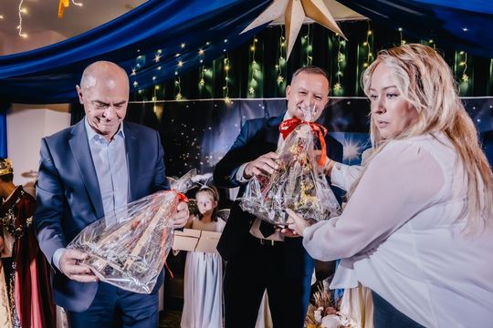 „Cud grudniowej nocy” w Starych Depułtyczach. Młodzi artyści zachwycili! [GALERIA ZDJĘĆ]