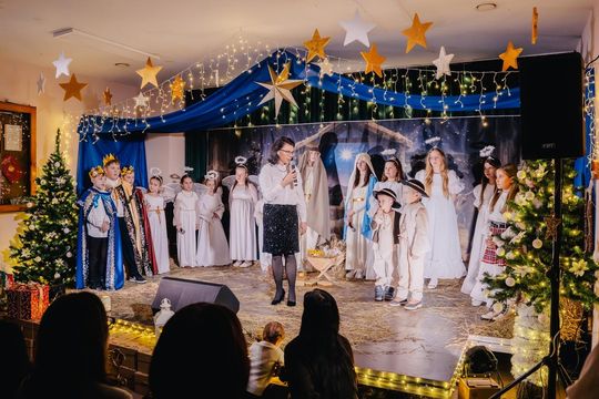 „Cud grudniowej nocy” w Starych Depułtyczach. Młodzi artyści zachwycili! [GALERIA ZDJĘĆ]