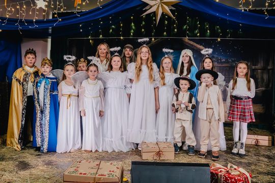 „Cud grudniowej nocy” w Starych Depułtyczach. Młodzi artyści zachwycili! [GALERIA ZDJĘĆ]