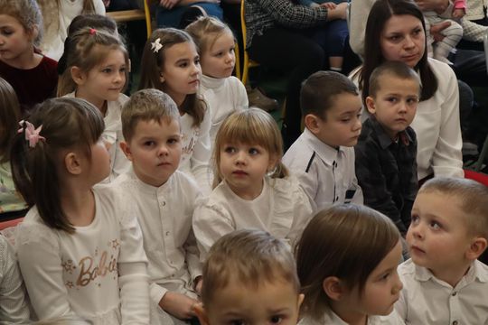 Gm. Sawin. Magiczne jasełka w Szkole Podstawowej w Bukowie Wielkiej [GALERIA ZDJĘĆ]