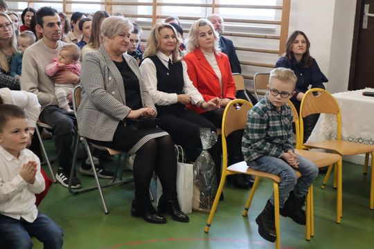 Gm. Sawin. Magiczne jasełka w Szkole Podstawowej w Bukowie Wielkiej [GALERIA ZDJĘĆ]