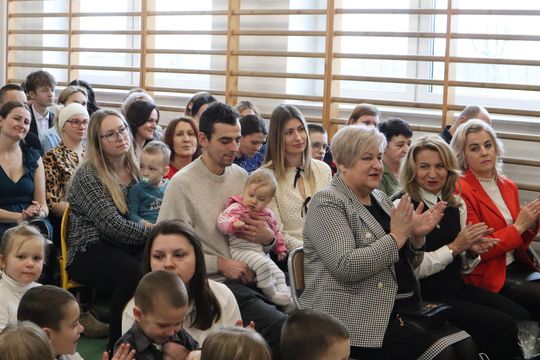 Gm. Sawin. Magiczne jasełka w Szkole Podstawowej w Bukowie Wielkiej [GALERIA ZDJĘĆ]