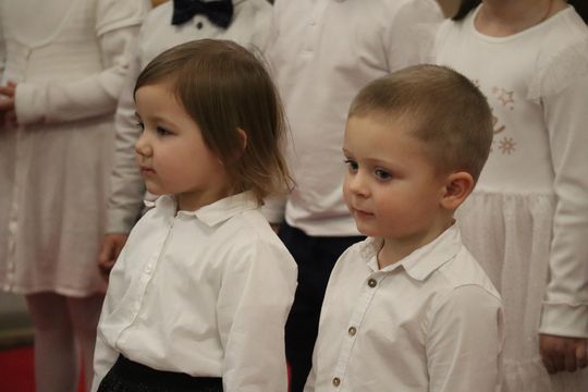 Gm. Sawin. Magiczne jasełka w Szkole Podstawowej w Bukowie Wielkiej [GALERIA ZDJĘĆ]