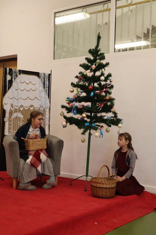 Gm. Sawin. Magiczne jasełka w Szkole Podstawowej w Bukowie Wielkiej [GALERIA ZDJĘĆ]