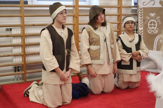 Gm. Sawin. Magiczne jasełka w Szkole Podstawowej w Bukowie Wielkiej [GALERIA ZDJĘĆ]