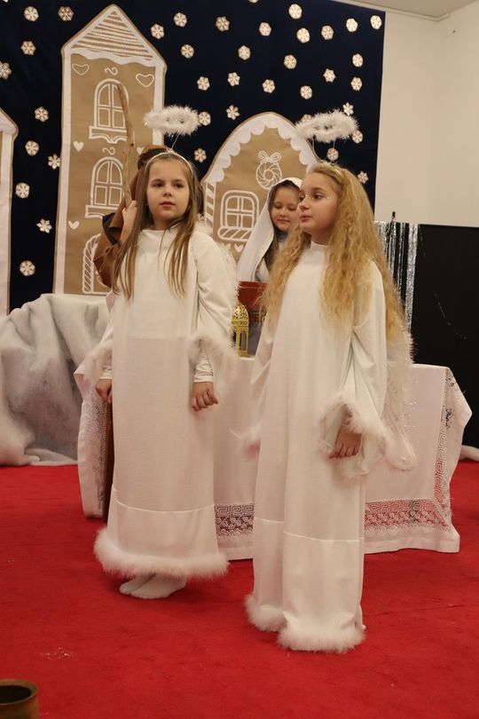 Gm. Sawin. Magiczne jasełka w Szkole Podstawowej w Bukowie Wielkiej [GALERIA ZDJĘĆ]