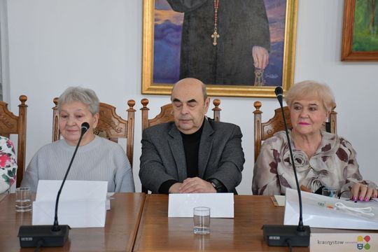 Krasnystaw. XIX Sesja Rady Seniorów Miasta Krasnystaw - podsumowanie działań, wyróżnienie i świąteczne spotkanie [GALERIA ZDJĘĆ]