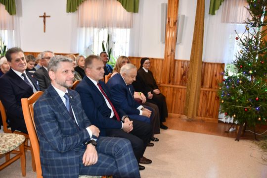 Pow. krasnostawski. Wigilia pełna światła i dobrych decyzji w DPS PS Żułów
