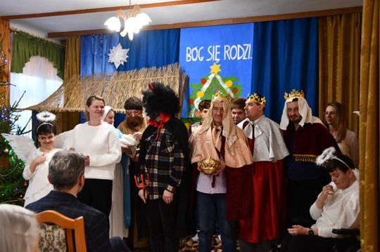 Pow. krasnostawski. Wigilia pełna światła i dobrych decyzji w DPS PS Żułów