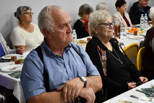 Uroczyste spotkanie wigilijne w Dziennym Domu Pomocy Społecznej w Krasnymstawie [GALERIA ZDJĘĆ] 