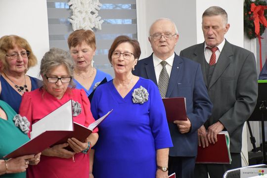 Uroczyste spotkanie wigilijne w Dziennym Domu Pomocy Społecznej w Krasnymstawie [GALERIA ZDJĘĆ] 
