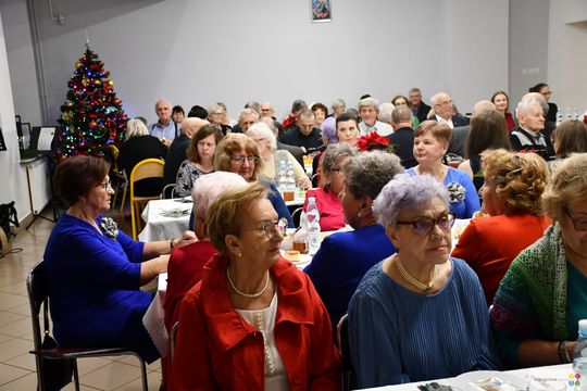 Uroczyste spotkanie wigilijne w Dziennym Domu Pomocy Społecznej w Krasnymstawie [GALERIA ZDJĘĆ] 