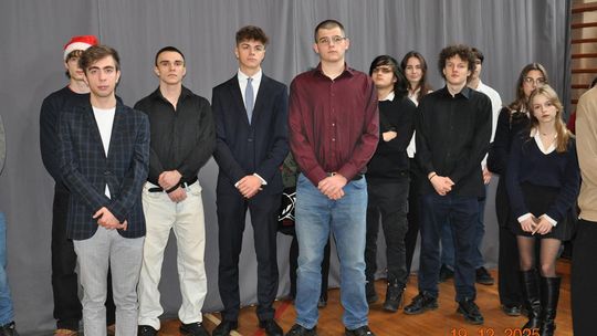 Spotkania wigilijne w I Liceum Ogólnokształcącym w Chełmie [GALERIA ZDJĘĆ]
