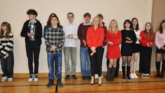 Spotkania wigilijne w I Liceum Ogólnokształcącym w Chełmie [GALERIA ZDJĘĆ]