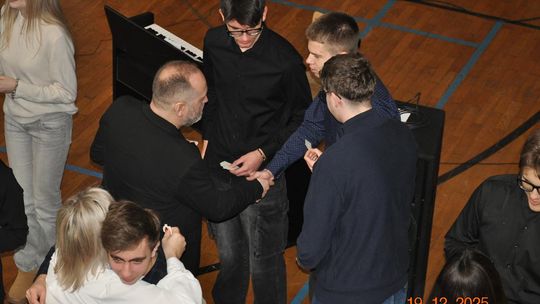 Spotkania wigilijne w I Liceum Ogólnokształcącym w Chełmie [GALERIA ZDJĘĆ]