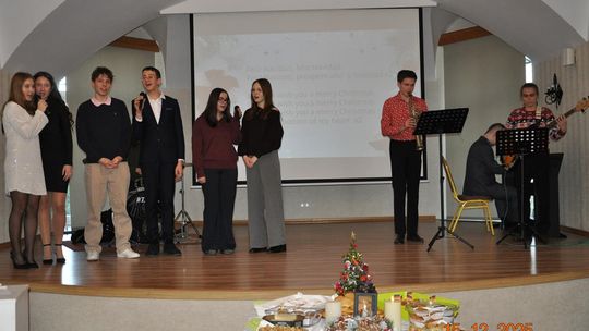 Spotkania wigilijne w I Liceum Ogólnokształcącym w Chełmie [GALERIA ZDJĘĆ]