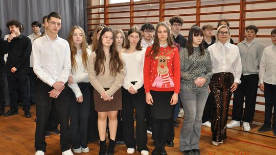 Spotkania wigilijne w I Liceum Ogólnokształcącym w Chełmie [GALERIA ZDJĘĆ]