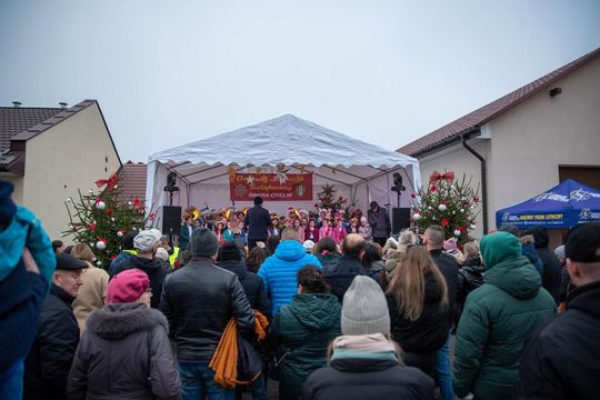 Gminny Jarmark Świąteczny w Pokrówce [GALERIA ZDJĘĆ]