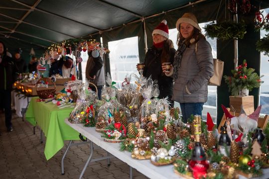 Gminny Jarmark Świąteczny w Pokrówce [GALERIA ZDJĘĆ]
