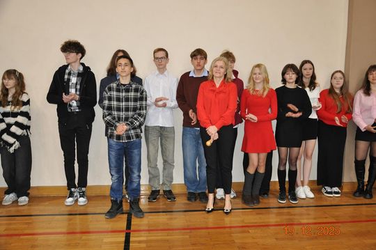 Spotkania wigilijne w I Liceum Ogólnokształcącym w Chełmie [GALERIA ZDJĘĆ]