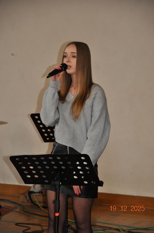 Spotkania wigilijne w I Liceum Ogólnokształcącym w Chełmie [GALERIA ZDJĘĆ]