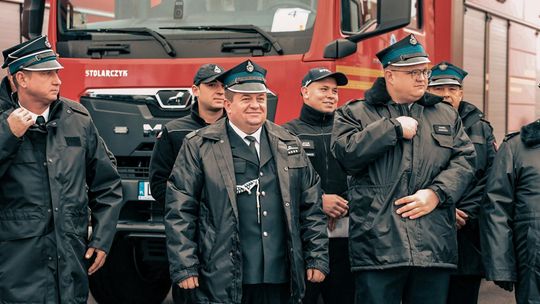 Gm. Leśniowice. Ochotnicy z Leśniowic przesiedli się na nowy wóz. Pomogły środki z Unii Europejskiej [GALERIA ZDJĘĆ]