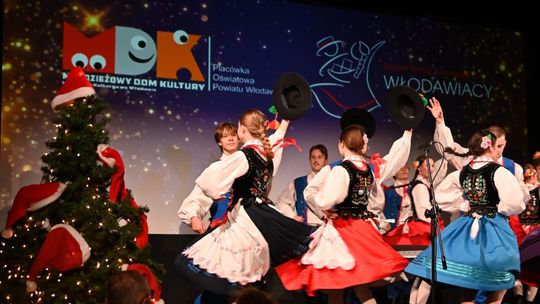 Koncert Bożonarodzeniowy Młodzieżowego Domu Kultury we Włodawie [GALERIA ZDJĘĆ]