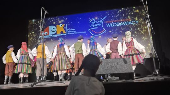 Koncert Bożonarodzeniowy Młodzieżowego Domu Kultury we Włodawie [GALERIA ZDJĘĆ]