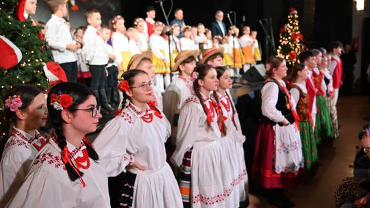 Koncert Bożonarodzeniowy Młodzieżowego Domu Kultury we Włodawie [GALERIA ZDJĘĆ]