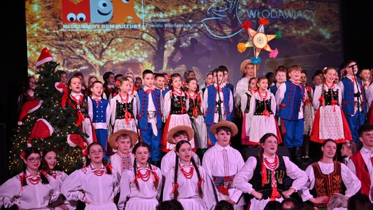 Koncert Bożonarodzeniowy Młodzieżowego Domu Kultury we Włodawie [GALERIA ZDJĘĆ]