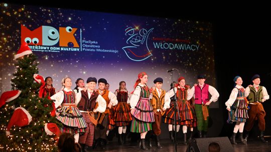 Koncert Bożonarodzeniowy Młodzieżowego Domu Kultury we Włodawie [GALERIA ZDJĘĆ]