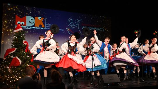 Koncert Bożonarodzeniowy Młodzieżowego Domu Kultury we Włodawie [GALERIA ZDJĘĆ]