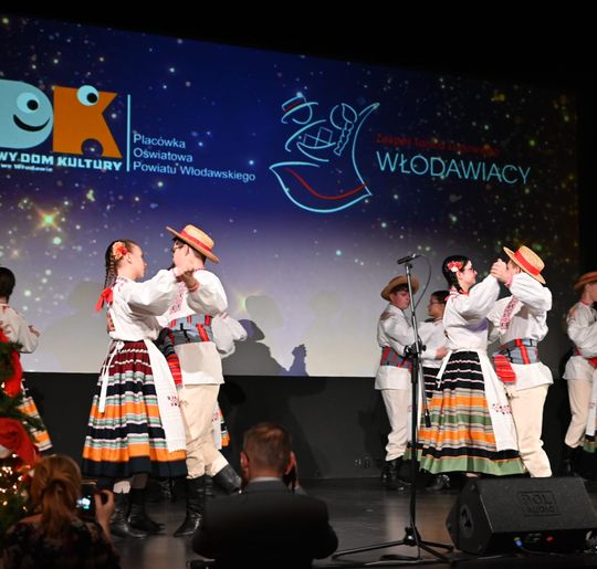 Koncert Bożonarodzeniowy Młodzieżowego Domu Kultury we Włodawie [GALERIA ZDJĘĆ]