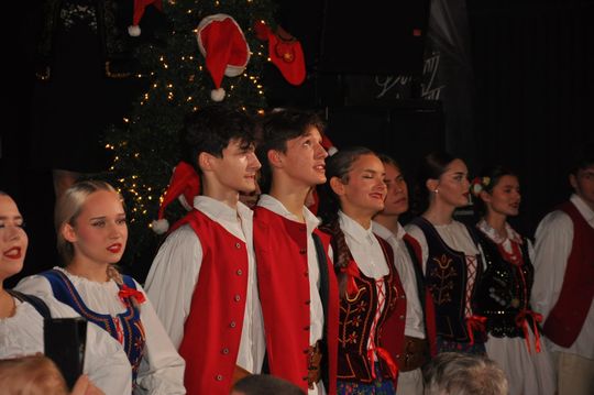Koncert Bożonarodzeniowy Młodzieżowego Domu Kultury we Włodawie [GALERIA ZDJĘĆ]