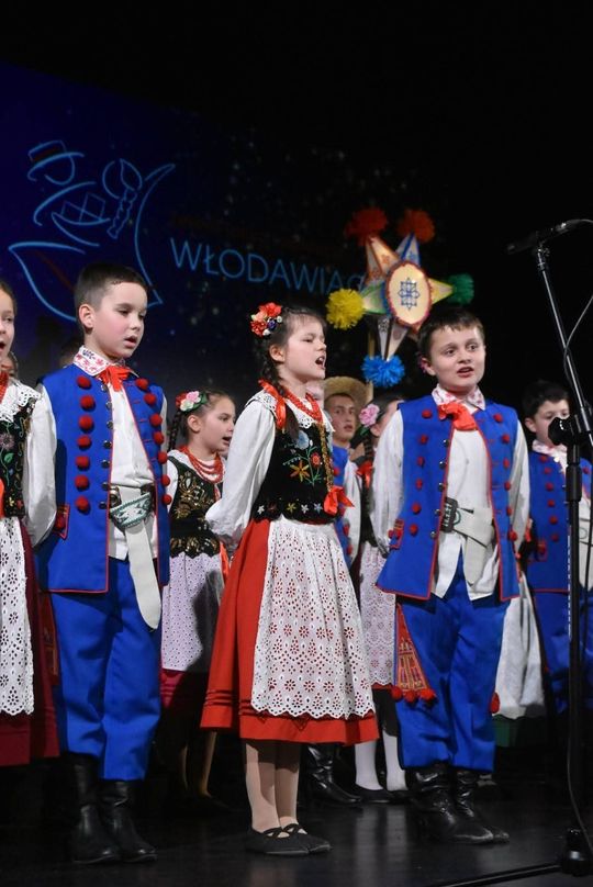 Koncert Bożonarodzeniowy Młodzieżowego Domu Kultury we Włodawie [GALERIA ZDJĘĆ]