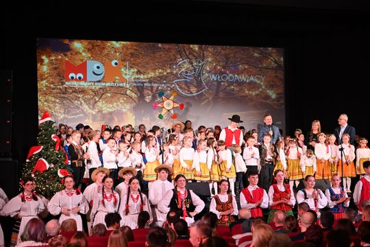 Koncert Bożonarodzeniowy Młodzieżowego Domu Kultury we Włodawie [GALERIA ZDJĘĆ]