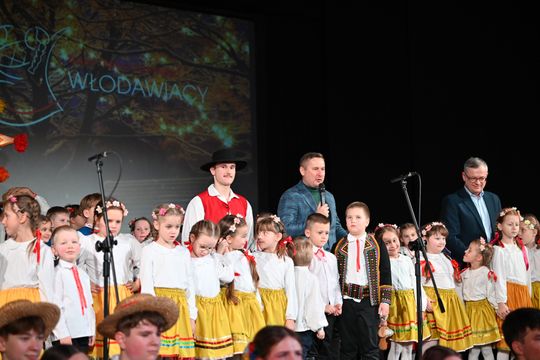 Koncert Bożonarodzeniowy Młodzieżowego Domu Kultury we Włodawie [GALERIA ZDJĘĆ]