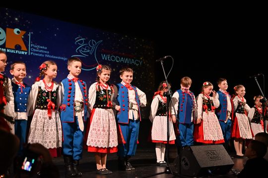 Koncert Bożonarodzeniowy Młodzieżowego Domu Kultury we Włodawie [GALERIA ZDJĘĆ]